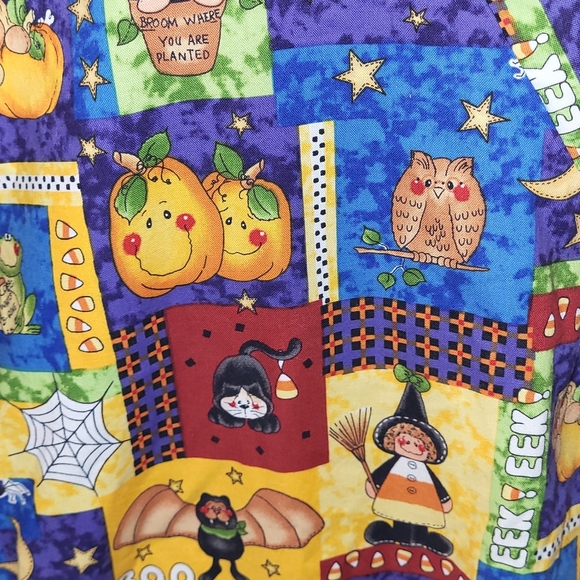 Scrub top - Picture 2 of 4